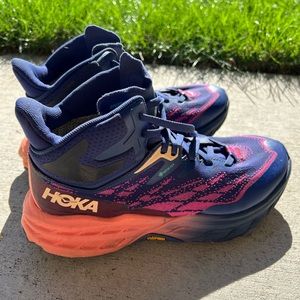 Hoka Speedgoat 5 Mid GTX hiking boots